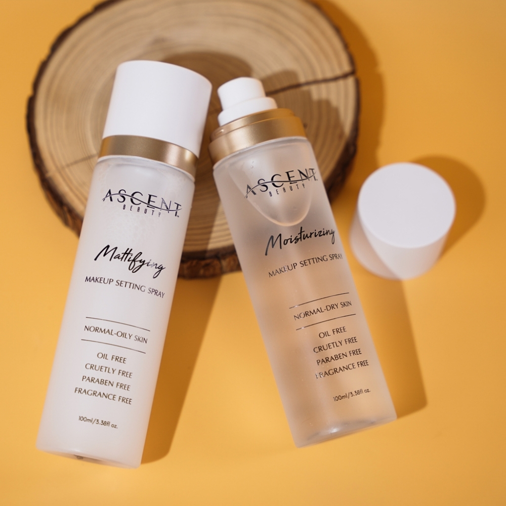 NEW!! Makeup Setting Spray